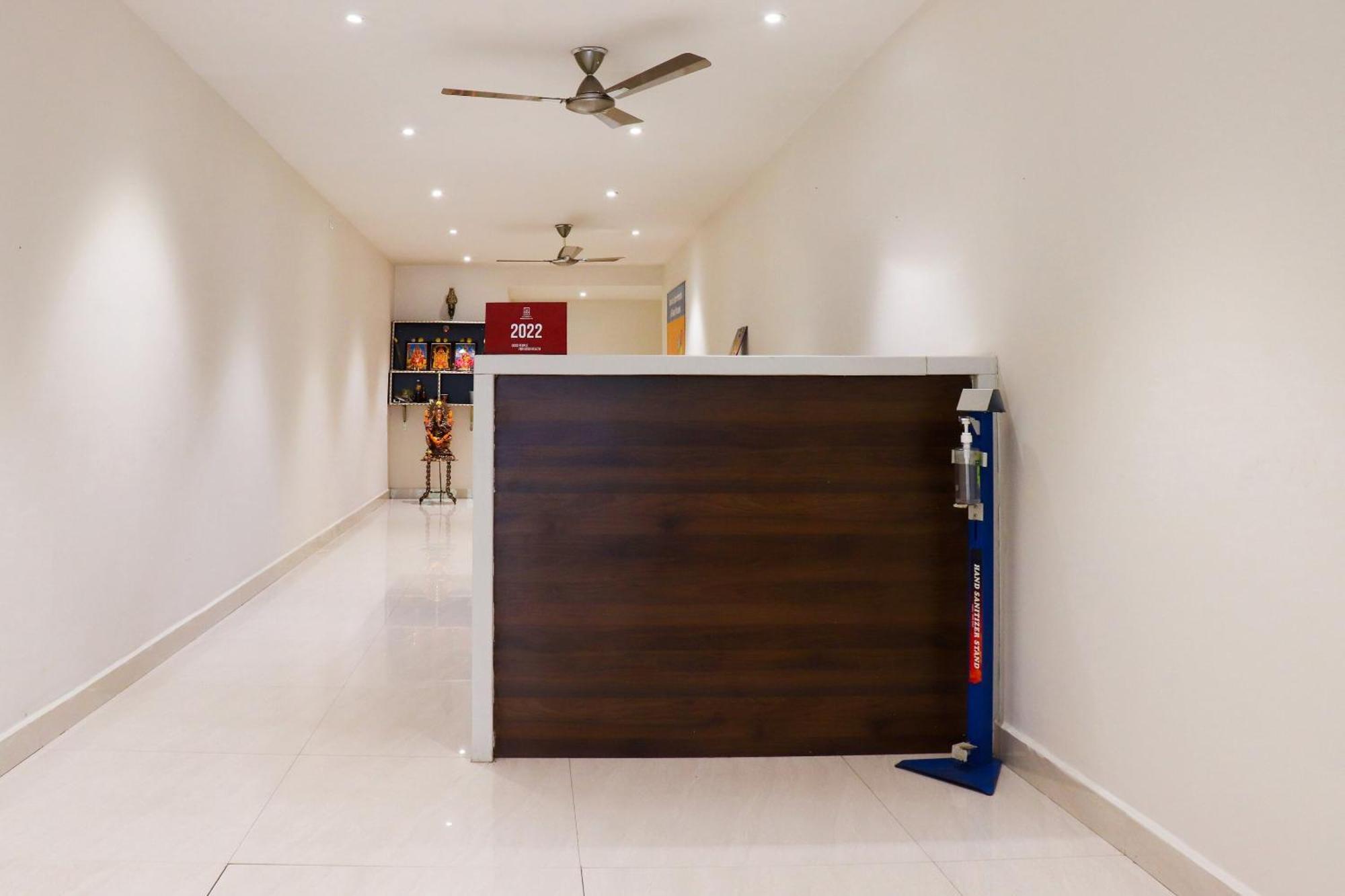 Collection O Kk Trends Hotel Vijayawāda Eksteriør billede